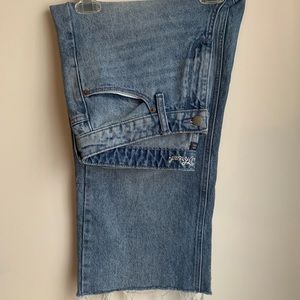 Universal thread jeans wide leg crop